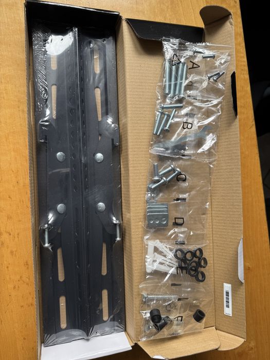 Uchwyt ścienny do telewizora TV