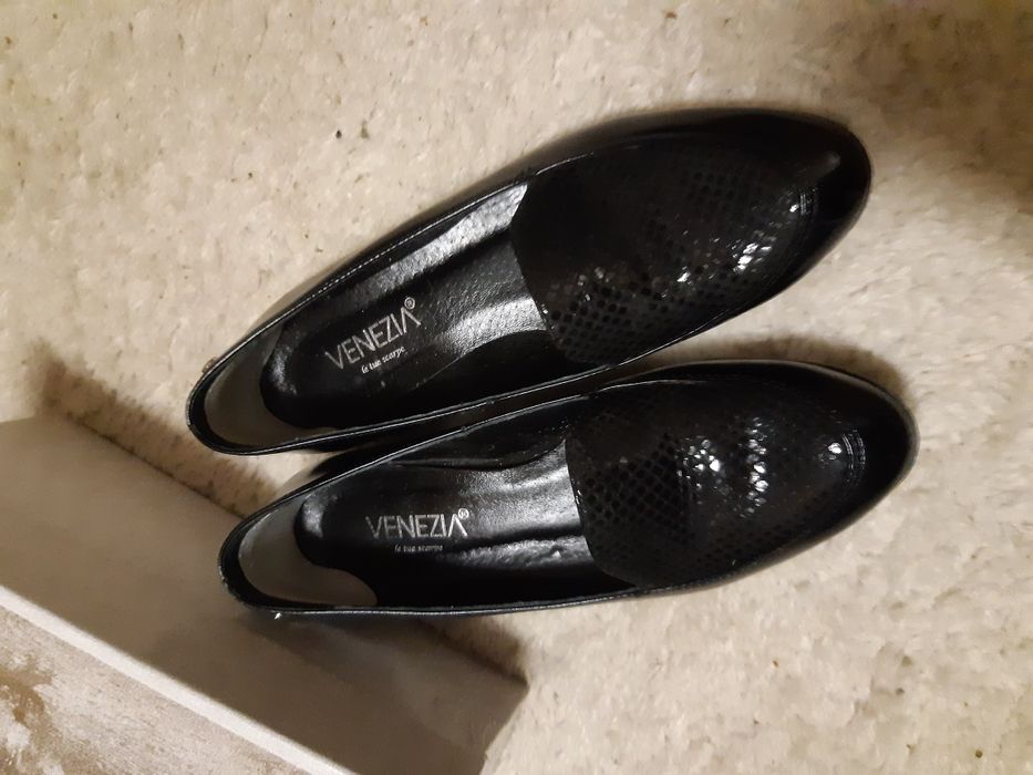 Buty Venezia