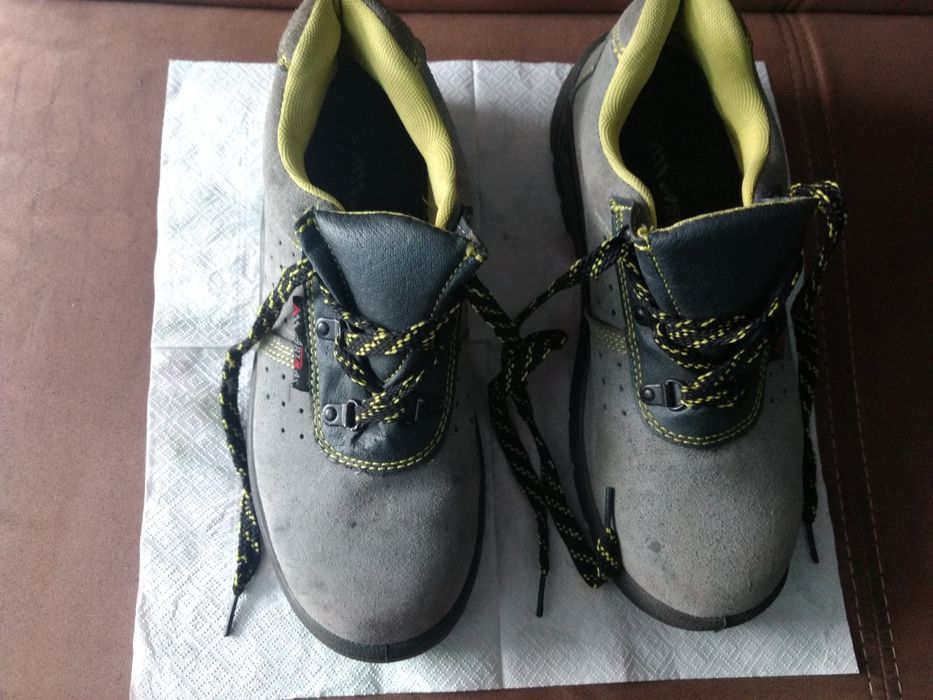Buty skórzane 41