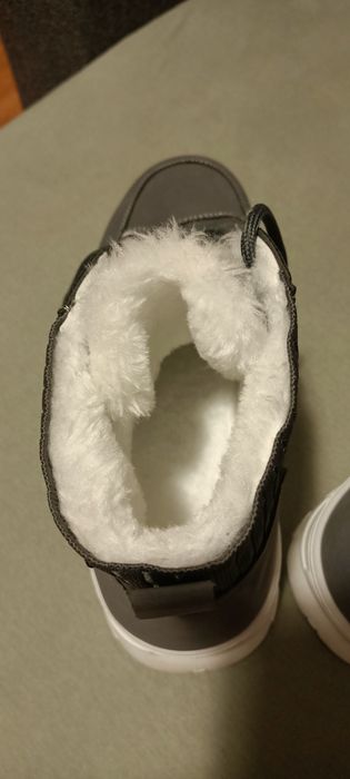 Buty zimowe damskie