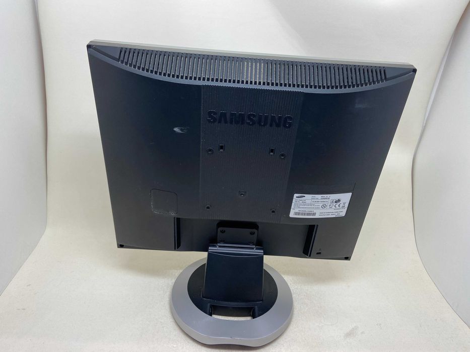 Equipamento Informático Diverso423493068066007043