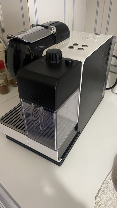 Maquina Café Delonghi Nespresso