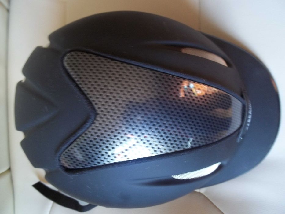 Kerbl Carbonic kask jeździecki