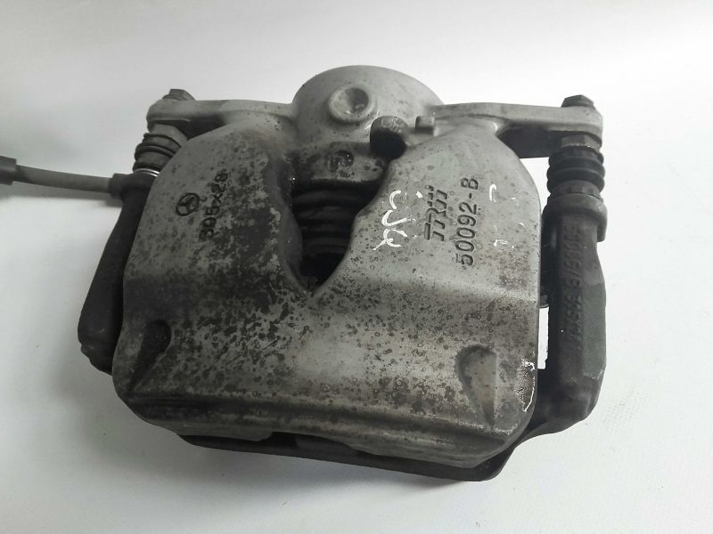 Pinça travão / maxila de travão frente esquerda MERCEDES-BENZ Classe C