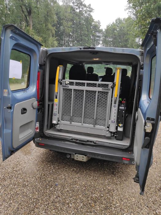 Renault Trafic Renault Trafic do transportu osoby na wózku inwalidzkim.