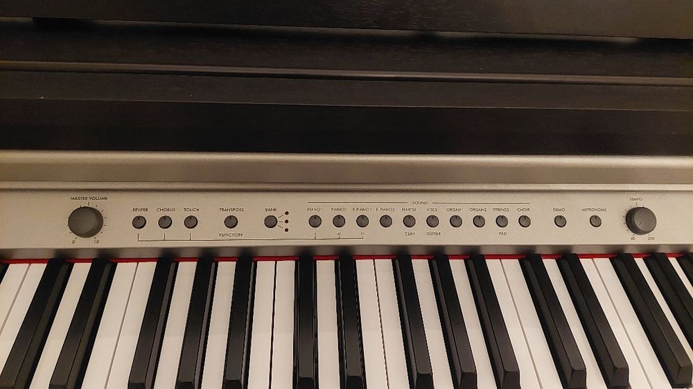 Piano digital Korg Concert C-320