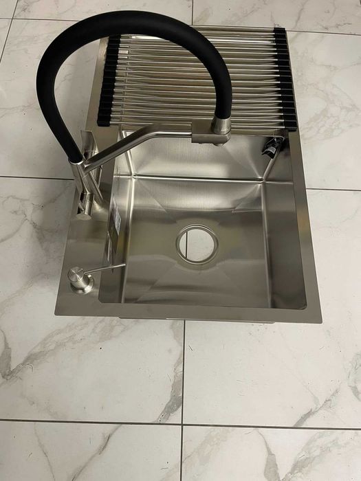 Мойка Kroner 7849LHM левая и кран с подключением к фильтру, Kroner