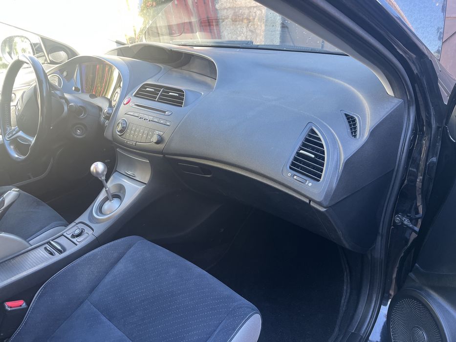 Honda Civic 1.8 Ivtec — photo 4