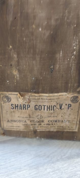 Relógio antigo de parede sharp gothic