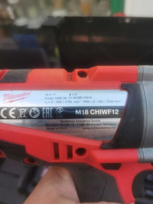 Milwaukee Klucz udarowy 1/2" M18 CHIWF12