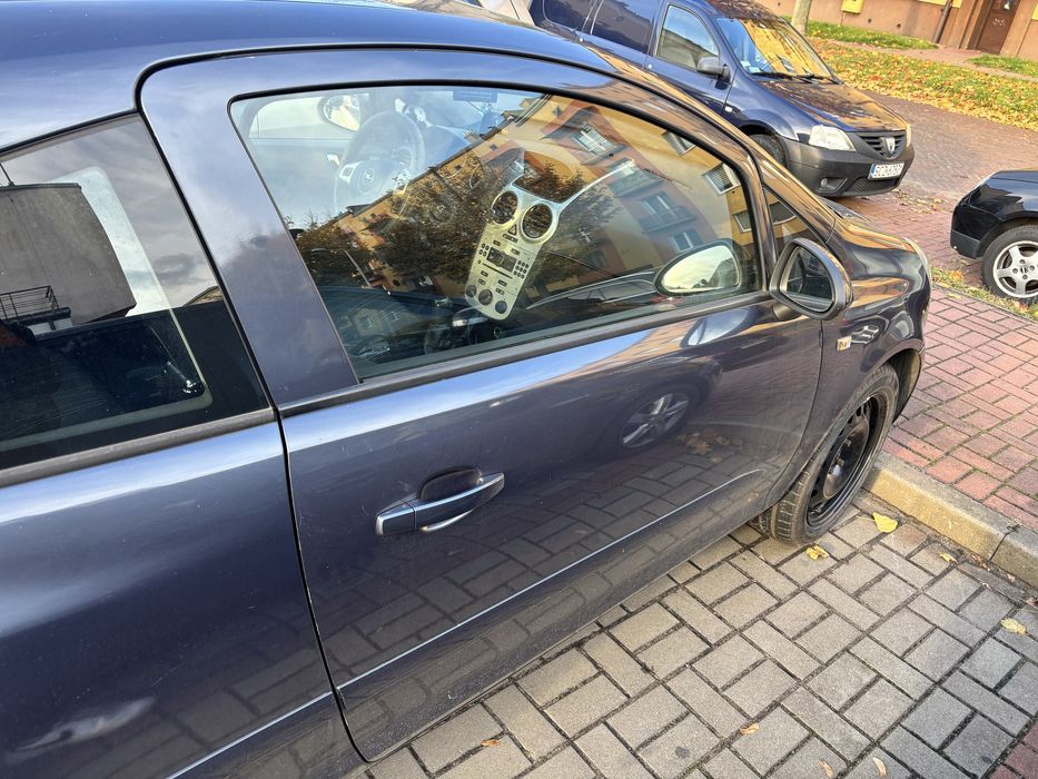 Opel Corsa D 1.2 benzyna 2006