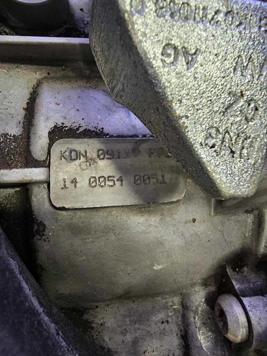 Caixa de 5 velocidades VW Passat 2.0 TDI de 140cv 2007 ref KDN