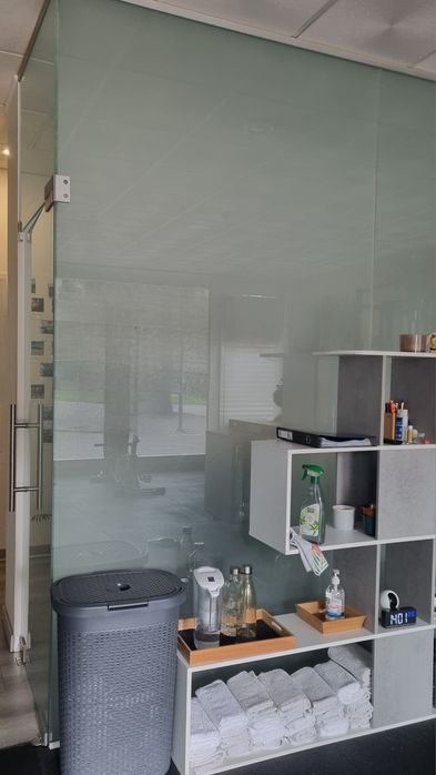 Vidro Temperado + Porta