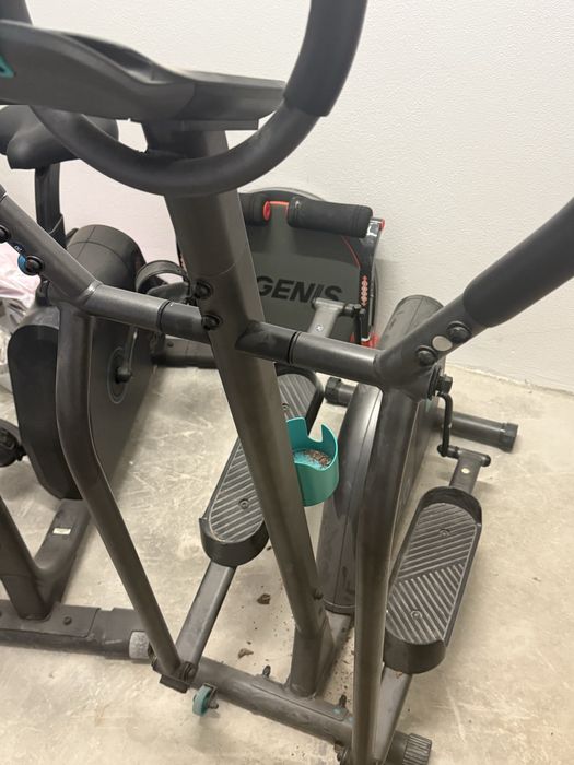 Eliptica e bicicleta estatica usadas