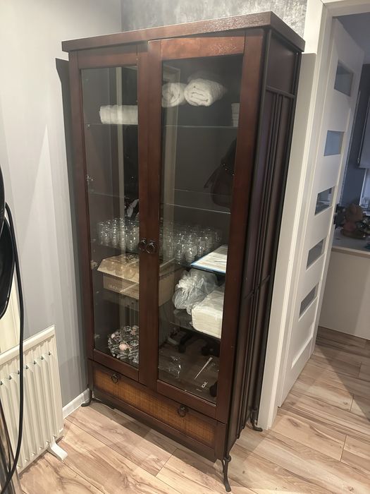 Lite drewno komoda