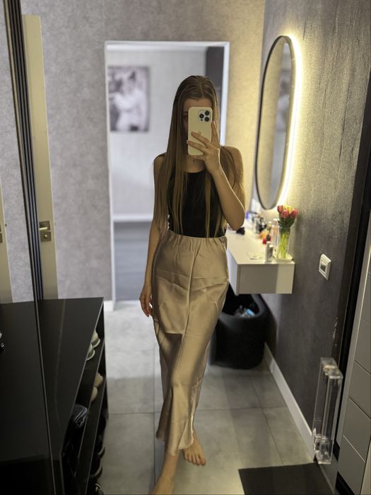 Шовкова спілниця Demood