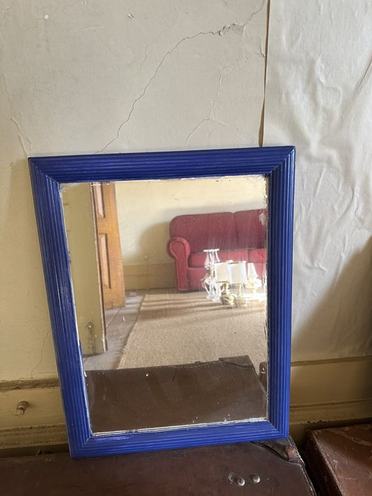 Espelho pequeno azul