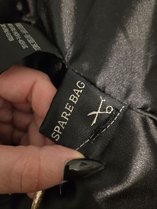 Czarne sztuczne futro / płaszcz