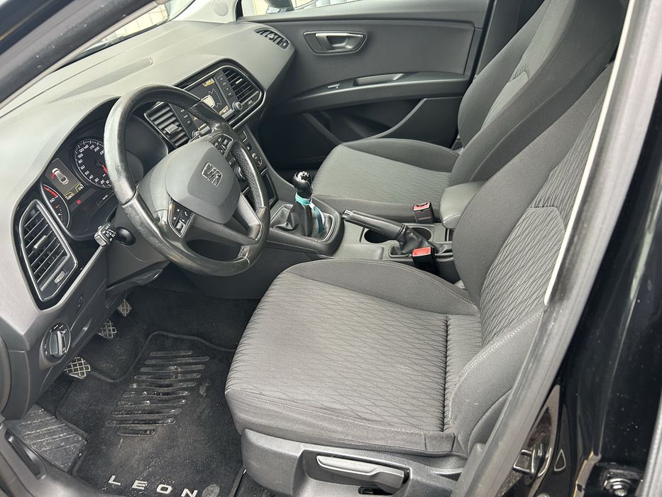 Seat Leon ST 1.6Tdi 110cv - Nacional - particular