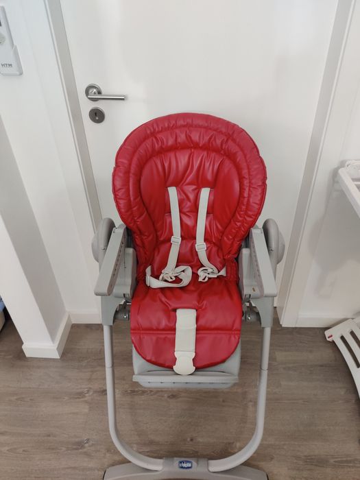 Cadeira Chicco Polly Magic 3 em 1