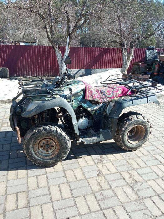 продам квадроцикл 250 кубів