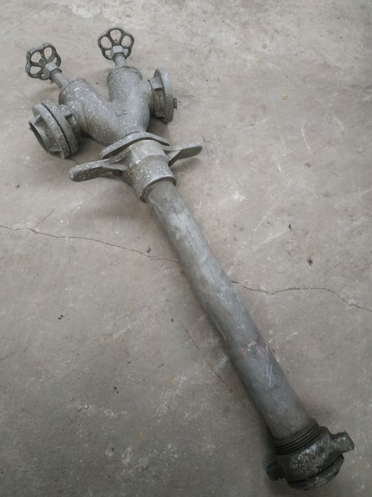 Sprzedam hydrant PRL