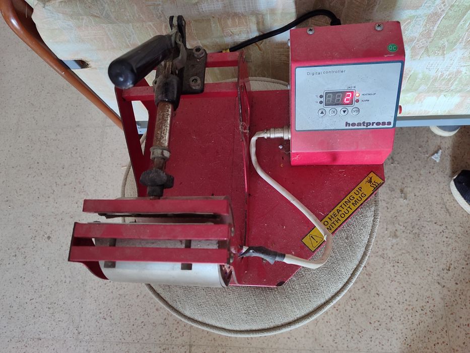 Estampa canecas possibilidade de entrega