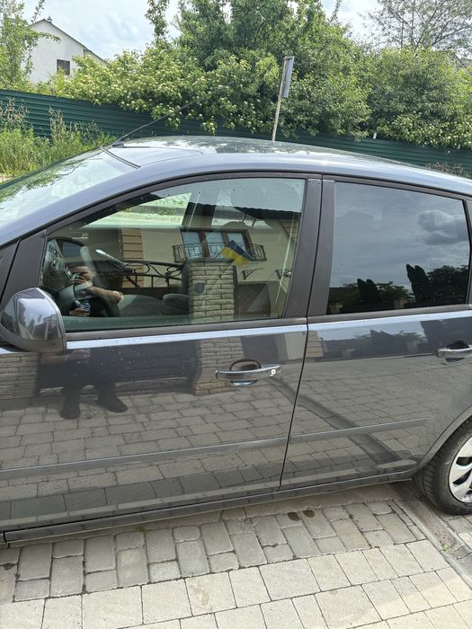 Ford c-max 2010 1.6 газ/бензин
