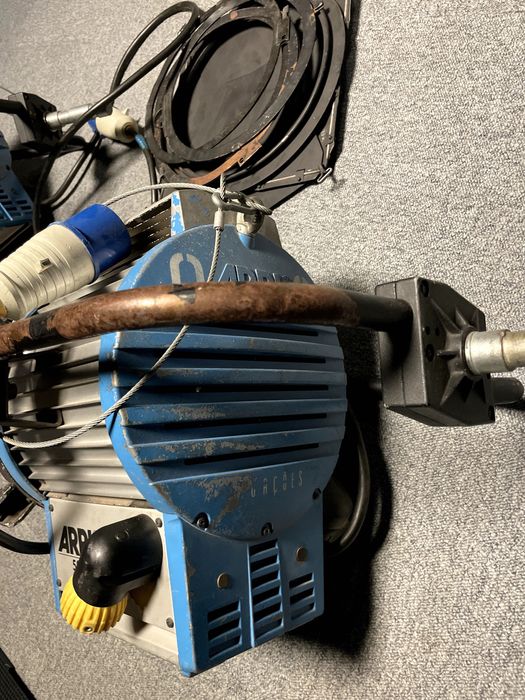 Fresnel 5 kW Arri 5000 - Oportunidade