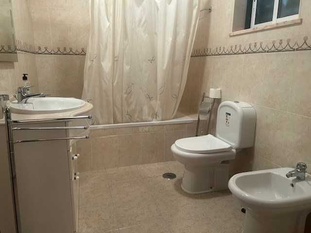 Moradia de 3 quartos em Altura