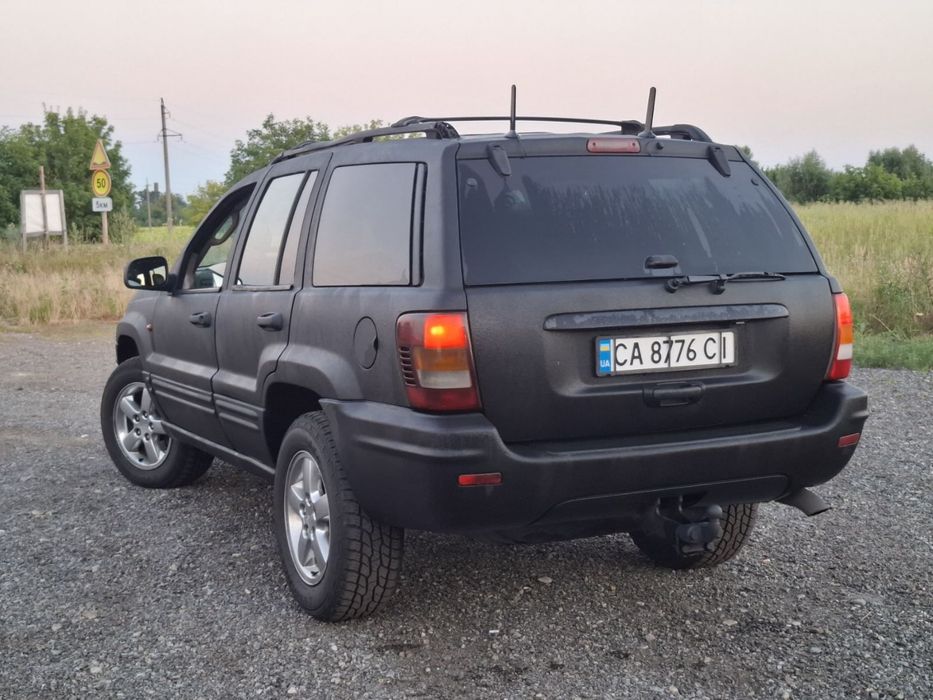 Продам Jeep Cherokee 2002