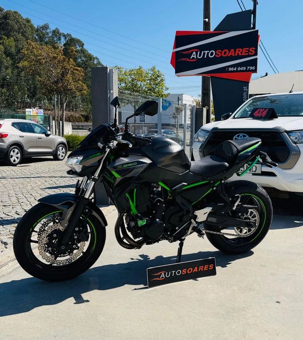 Kawasaki Z  Z650 35kW Akrapovic