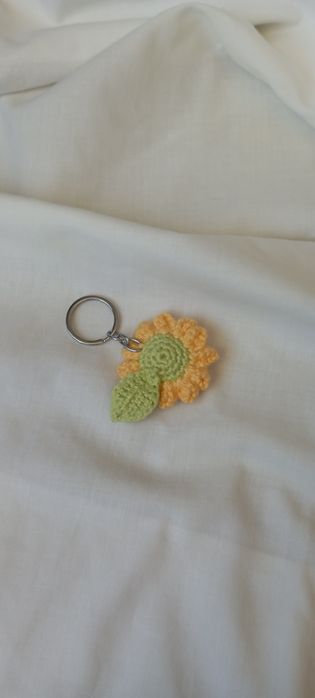 Porta chaves Girassol em crochet