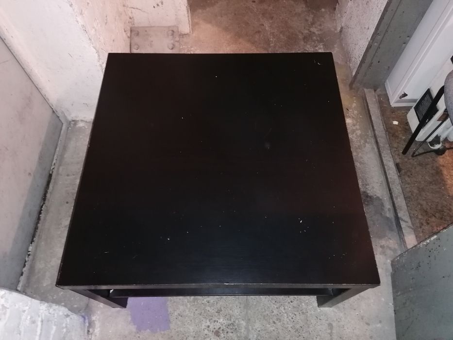 Stolik kawowy Ikea Lack z dolną półką  78x78cm