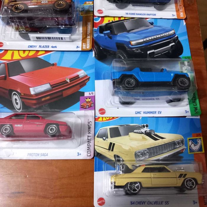 Hotwheels e Matchbox NOVOS com 20% de desconto