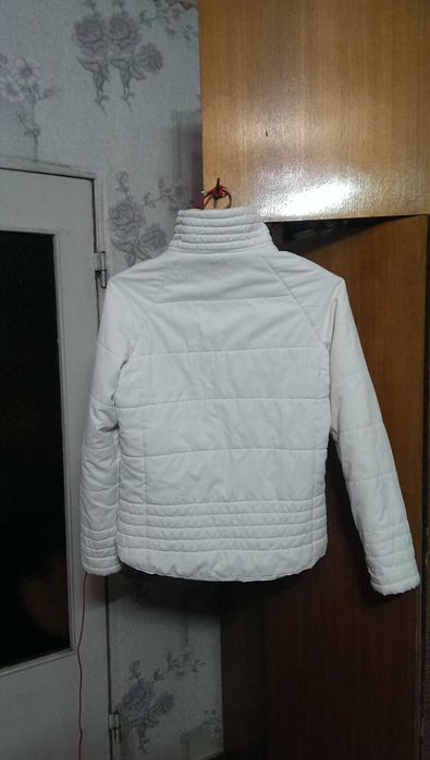 Женская лёгкая Куртка  ветровка Xdye размер L в отличном состоянии