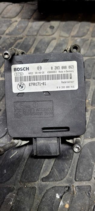 Radar BMW aktywny tempomat