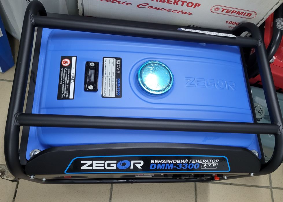 Генератор бензиновий 3000
