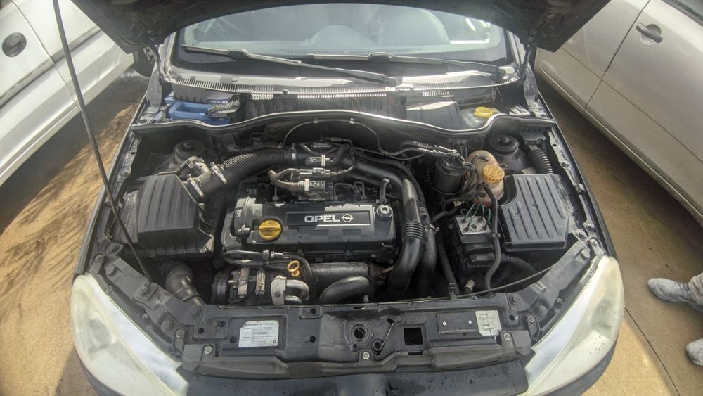 Opel corsa c 1.7 dti sri,caixa velocidades partida