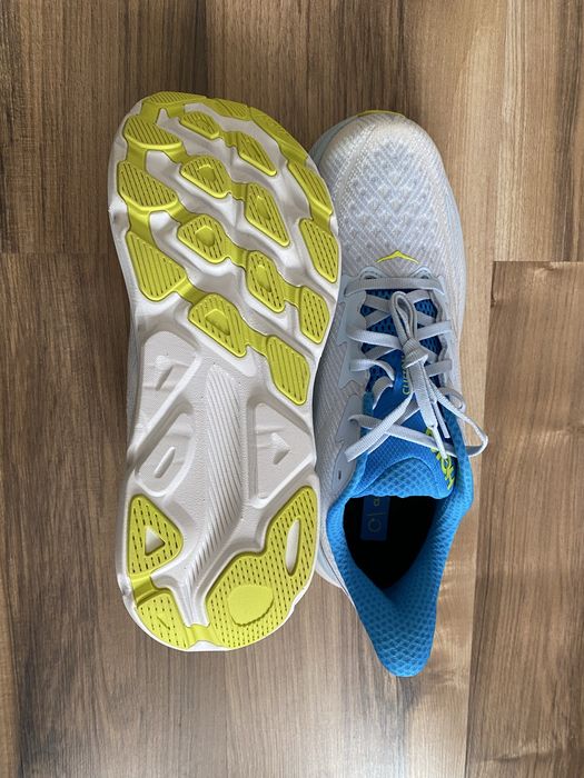 Оригінальні кросівки Hoka Clifton 9 Розмір 44,5 US10,5