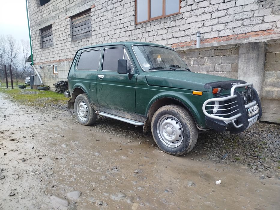 Продам Ниву  98 рік в хорошому стані