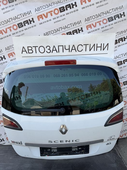 Задня кришка багажника Ляда (зі склом) Renault Scenic 3 сценік 2009-2015 443831