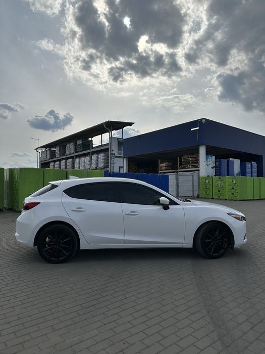 Mazda 3 2018 р 2.5 benz