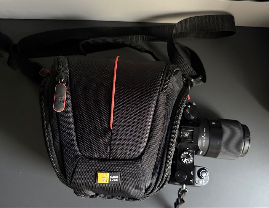 Aparat FUJIFILM X-S10 Czarny + Obiektyw XC 15-45mm Kit