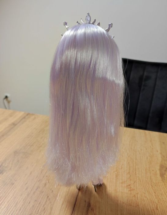 Rainbow high Tiara Song