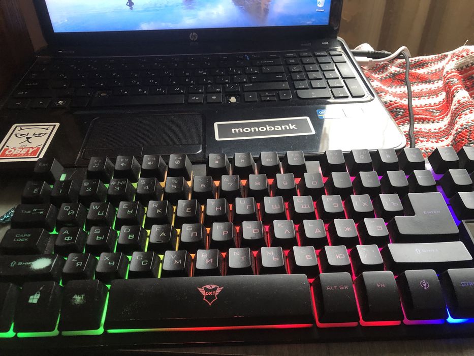 Ноутбук дешево не користуюся