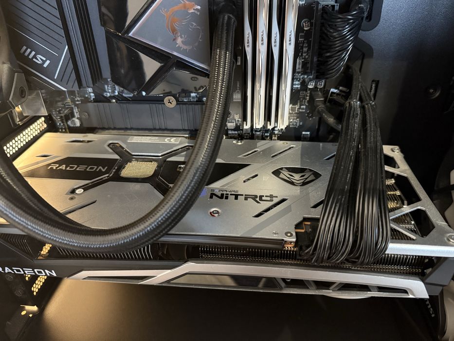 Sapphire Nitro+ Raedon RX 6800 XT 16GB GDDR6