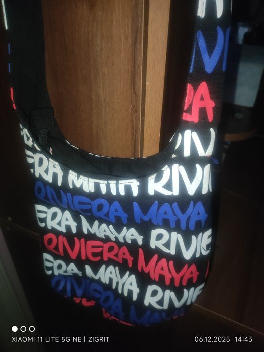 Цікава сумка Maya Riviera , фірми Robin Ruth