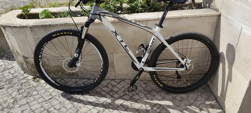BTT Giant XTC 800 27,5
