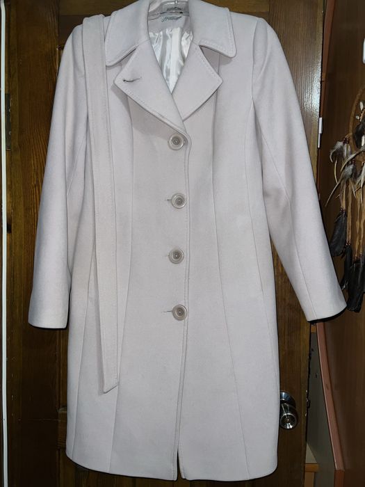 Пальто рожева пудра 46 розмір